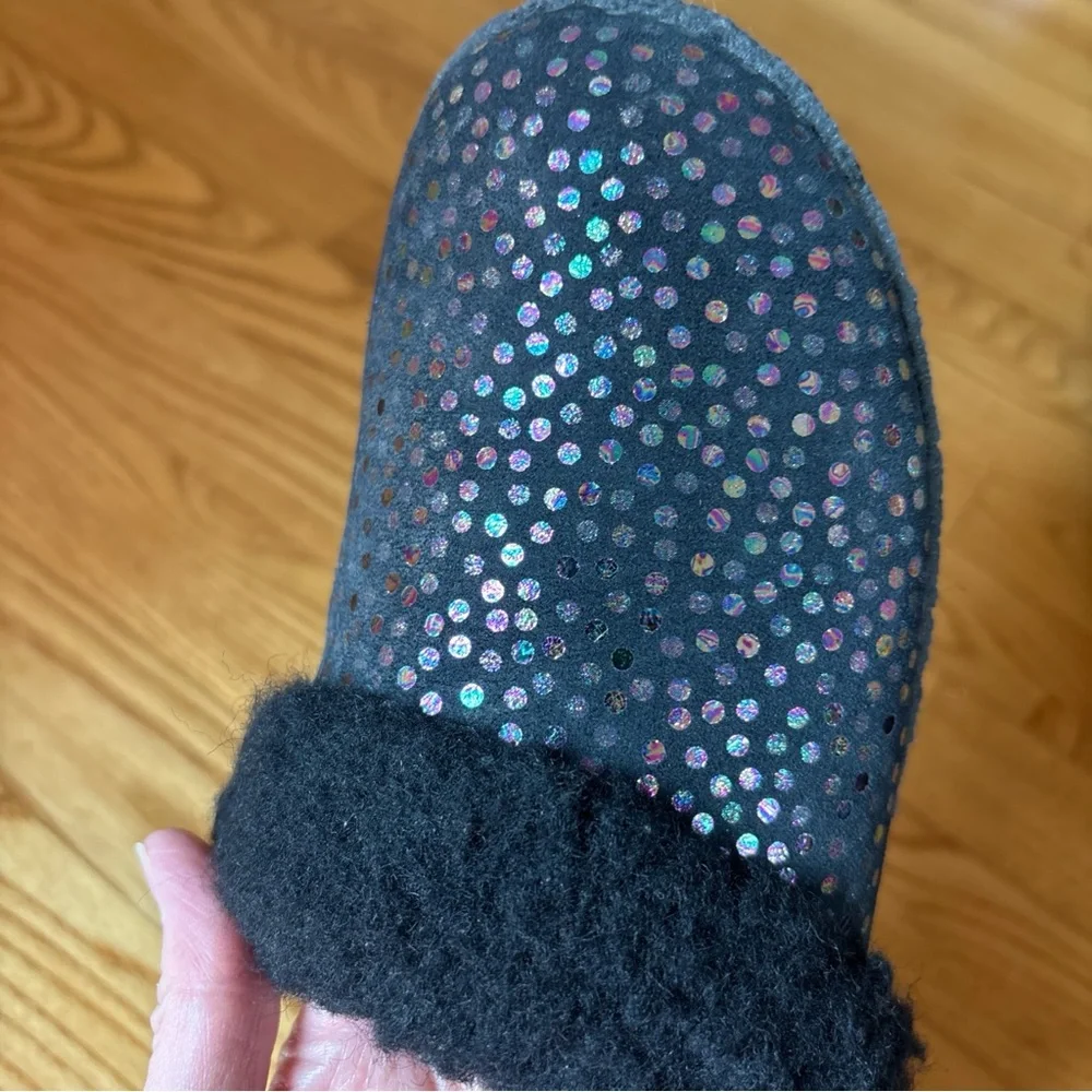 Sorel Nakiska II Slippers Slides Black Iridescent Faux Fur Youth Girls Size 5